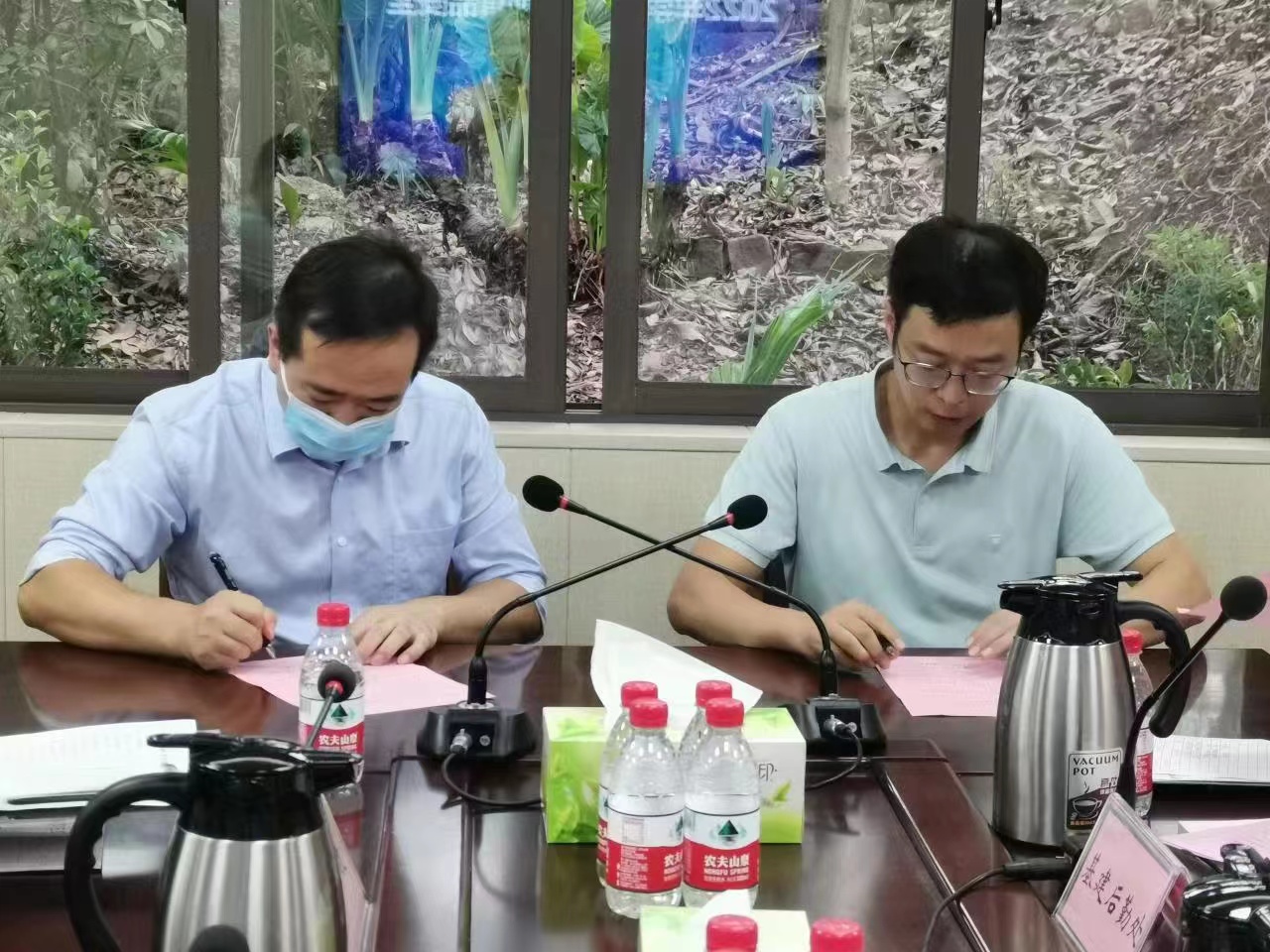 1ed52c39c0720b8eaff91b1fc0af5e2