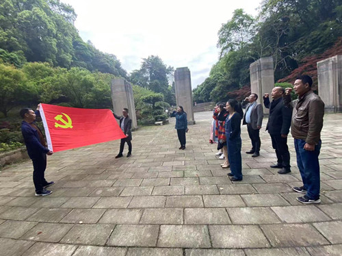 af56fbc51ad0a251a63e9b66a862875_副本