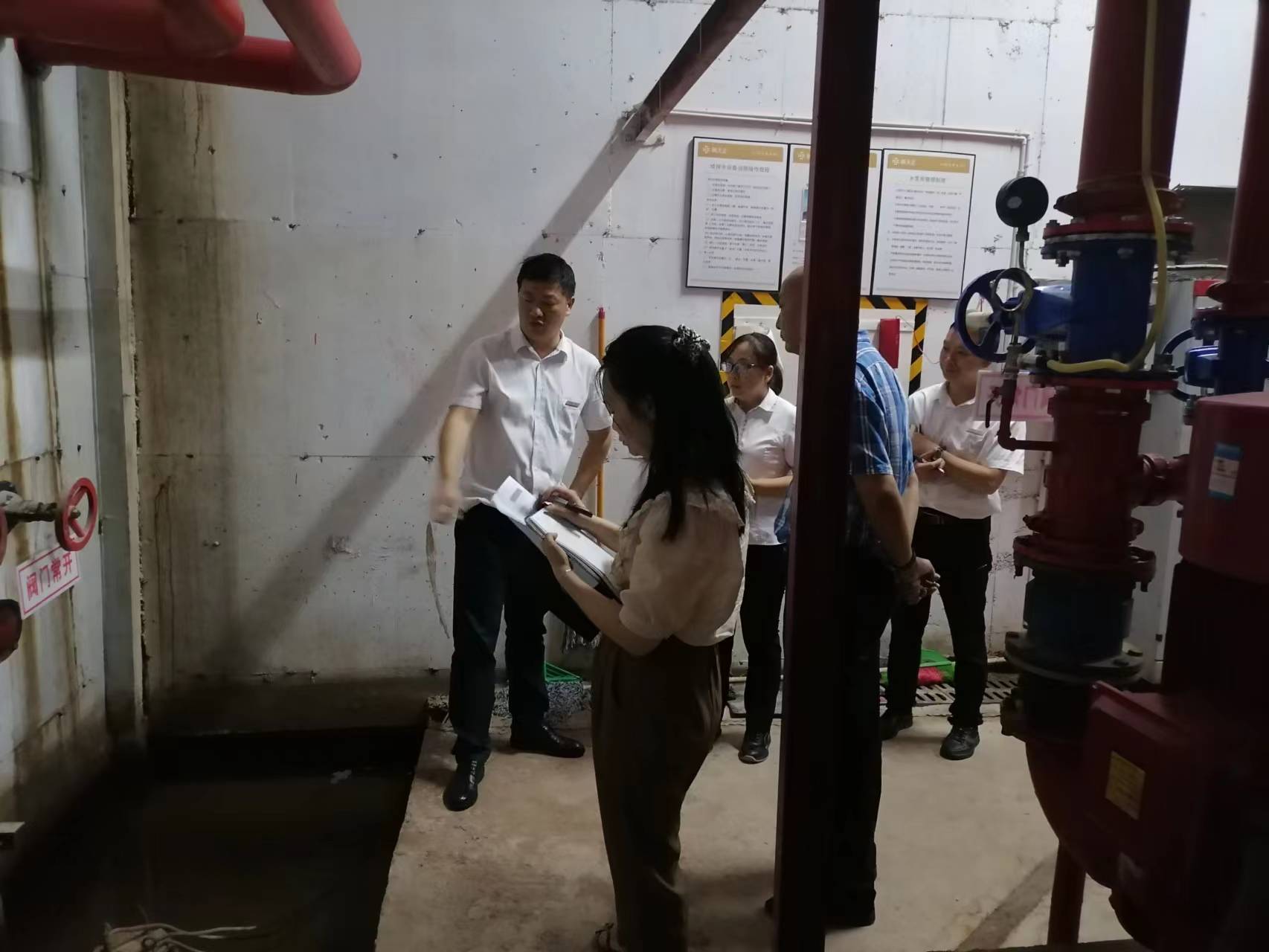 e770b1295633710579ff046fd6ad46e(1)