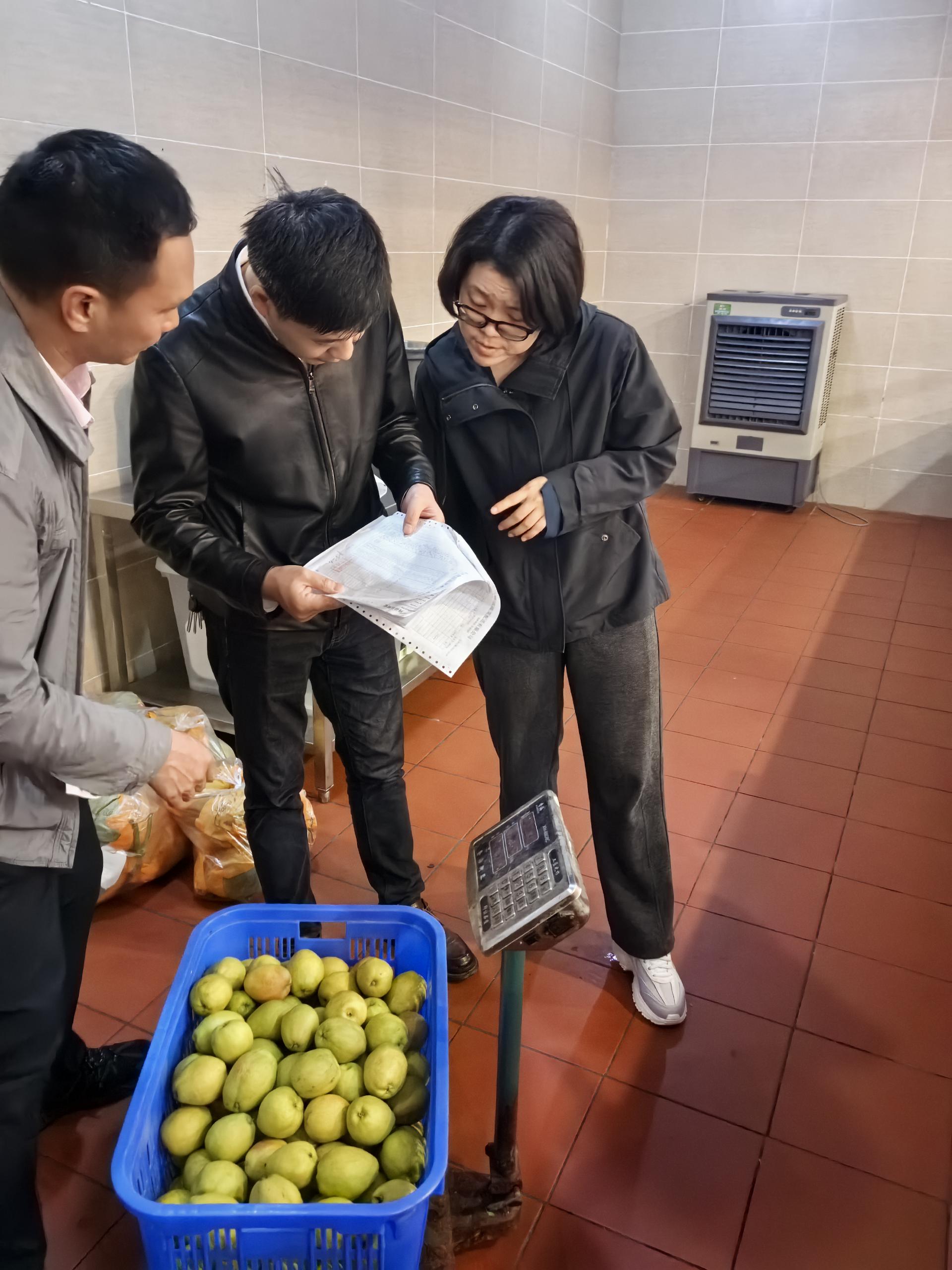 aaf656e0e7f2c4628a9991675a78f40f_compress aaf656e0e7f2c4628a9991675a78f40f_compress