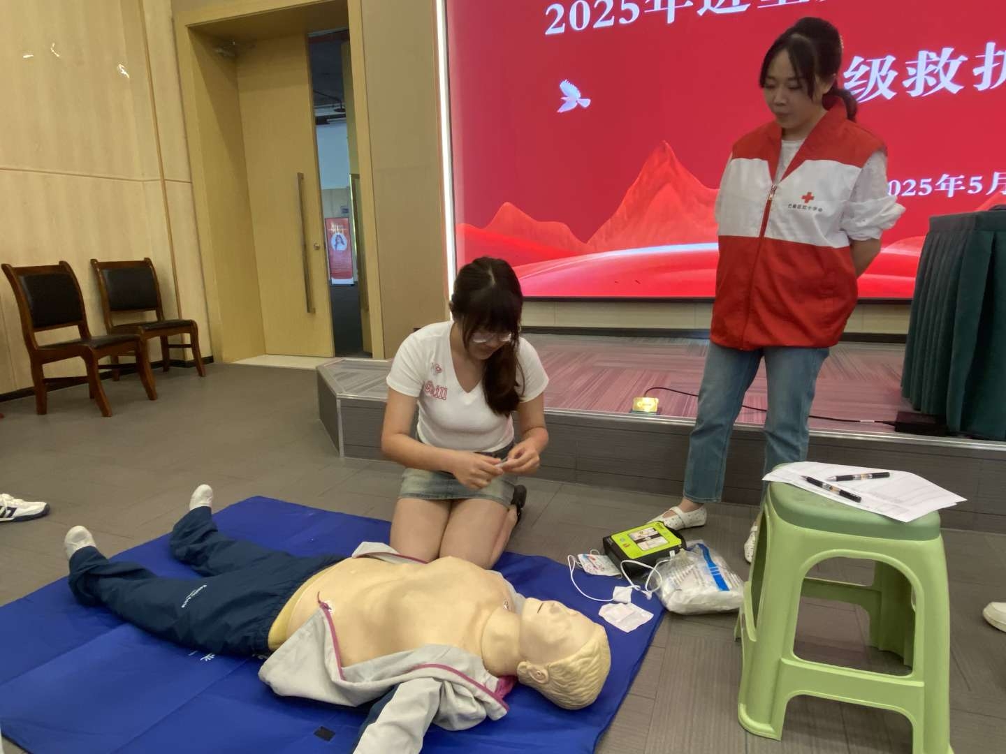 cd196e59024c8a614e61e0b866369ae5_compress